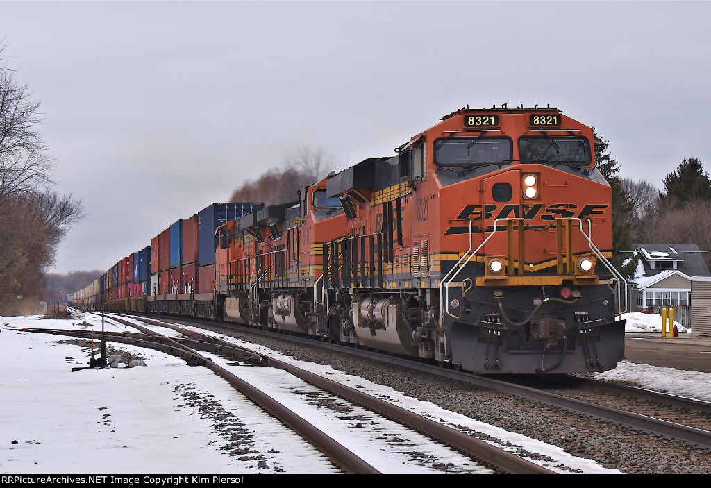 BNSF 8321